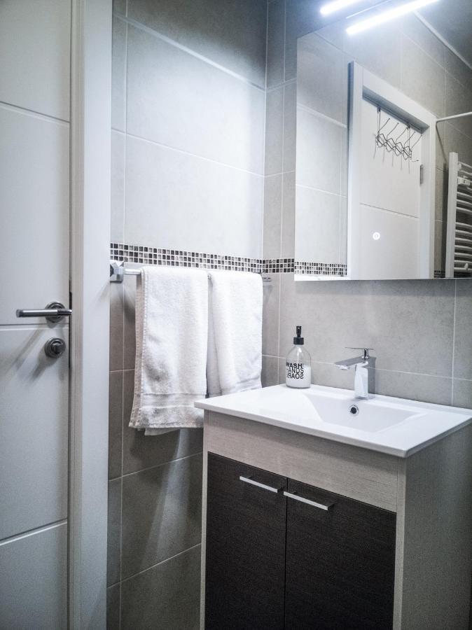 Raw Industrial City Apartment سوبوتيتْسا المظهر الخارجي الصورة
